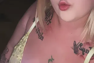 NEW IN TOWN 🎈READY TO HAVE FUN... - Image 4