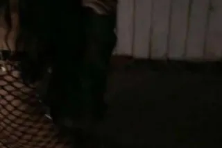 💎 Pretty, Petite & Worth Every... - Image 1