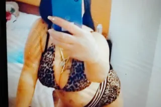 wet pussy and fat ass - 34 - Image 4